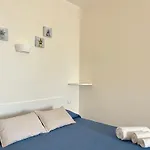 Attico Con Terrazza Vista Mare Apartment