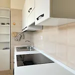 Attico Con Terrazza Vista Mare Apartment *