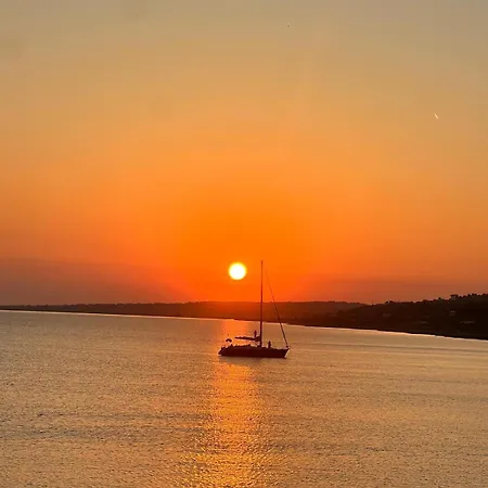 Attico Con Terrazza Vista Mare