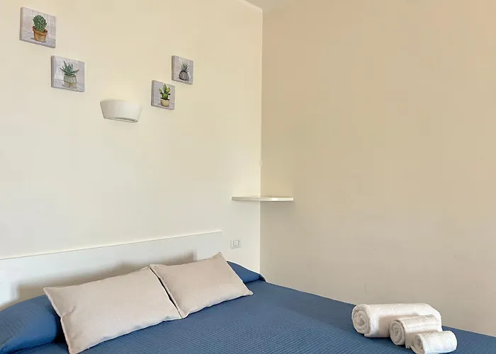 Attico Con Terrazza Vista Mare Apartman